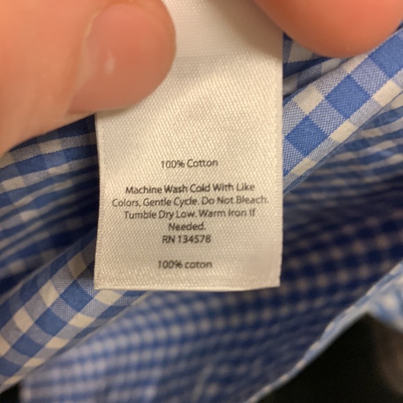 Vineyard vines button up - Picture 3 of 3